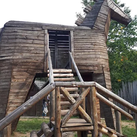 Przy Szlaku, Gorny, Zolnierska 73a *